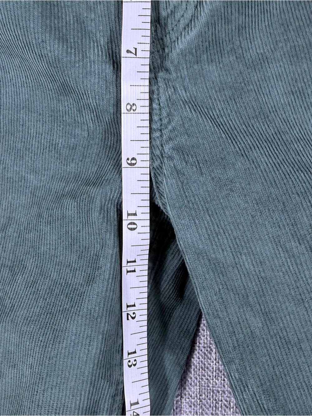 American Eagle Outfitters Dark Faded Green Straight-Leg Chinos - Picture 3 of 7